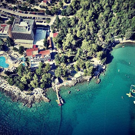 Sesar Apartments Krk - No. 3 Cvita Krk Town Exteriör bild