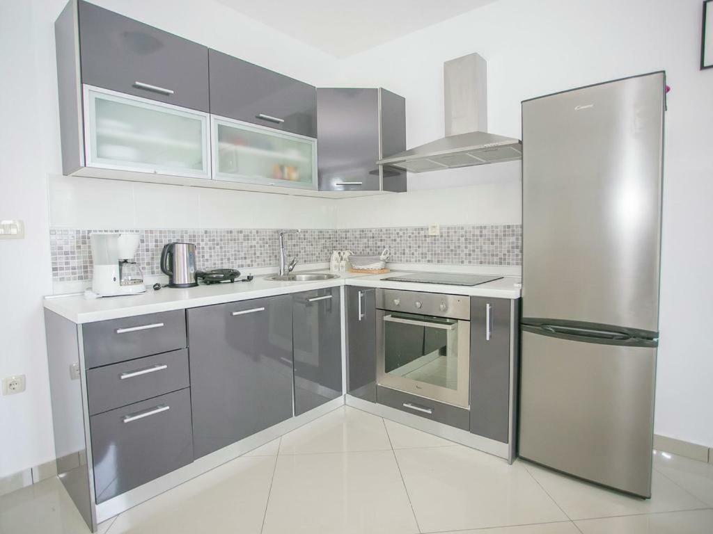 Sesar Apartments Krk - No. 3 Cvita Krk Town Exteriör bild